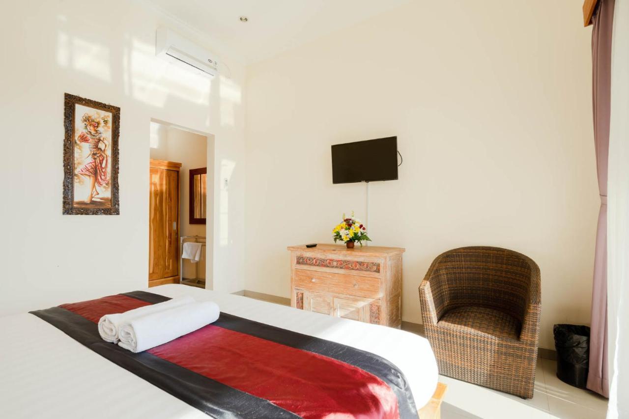 Rara Guesthouse Canggu Buitenkant foto