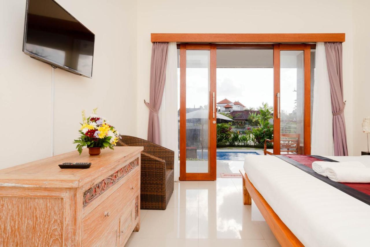 Rara Guesthouse Canggu Buitenkant foto